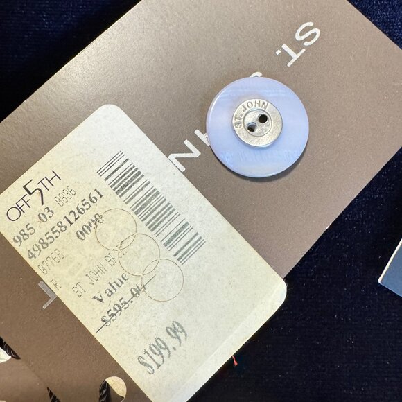 ST. JOHN BY Marie Gray Vintage Replacement Buttons 4 Pc. Bundle New With Tags - Picture 4 of 9